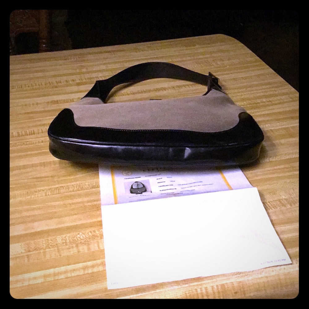 Gucci Canvas & Black Leather Trim Bag - Picture 2 of 4